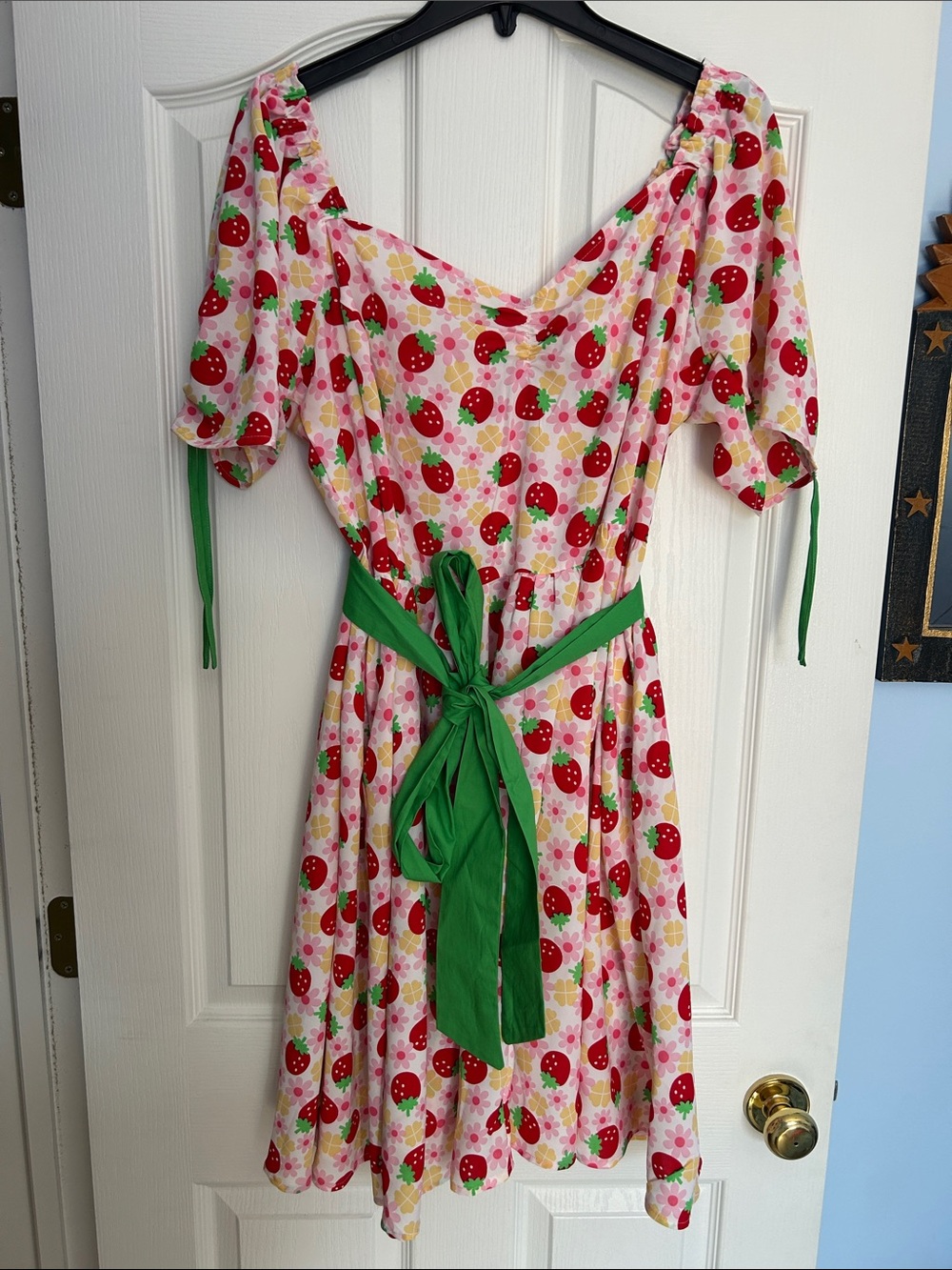 Unique Vintage Pink Strawberry Tea Dress with Green Sash 2x